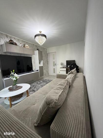 Apartament cu 2 camere semidecomandat în Micro 38