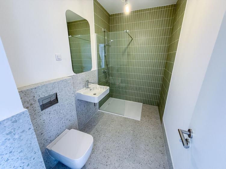 Apartament cu 2 camere semidecomandat în Sisești
