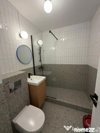 Apartament cu 2 camere semidecomandat în Tomis II