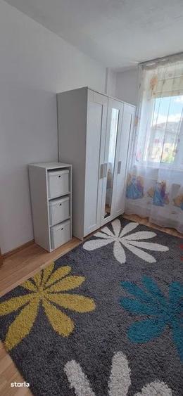 Apartament cu 3 camere decomandat, mobilat în Dristor
