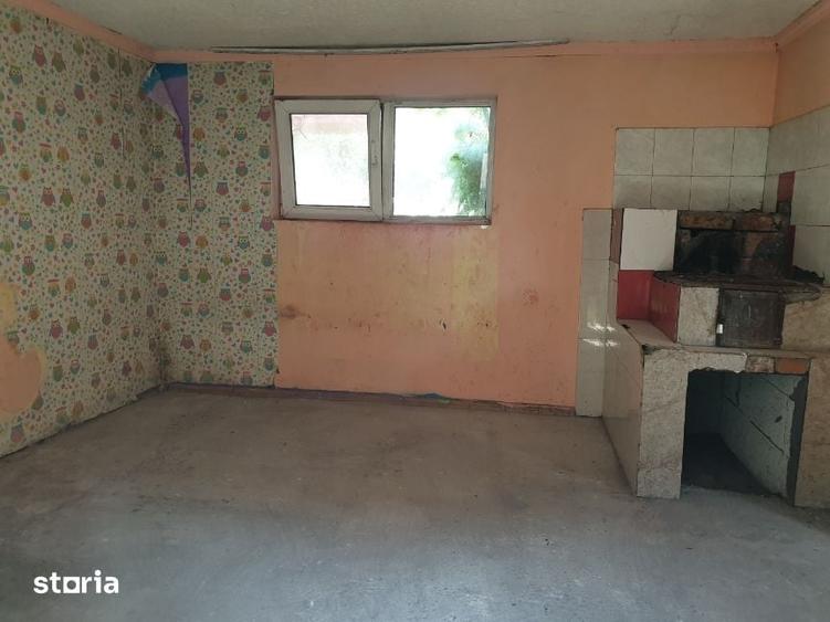 Casă cu 4 camere cu Teren 568 Mp în Popricani