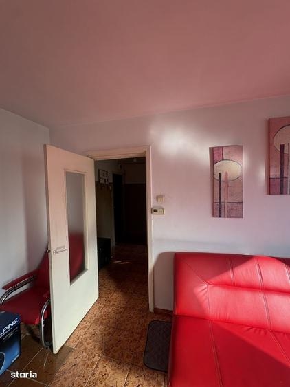 Apartament 2 camere zona Astra ,str Saturn - 11