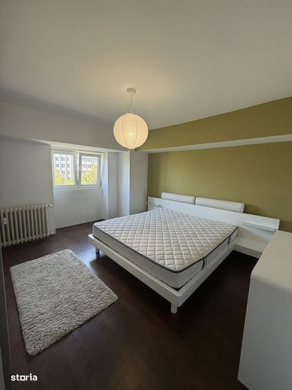 Apartament cu 3 camere decomandat în Splaiul Independenței