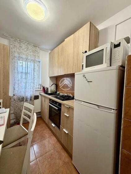 Apartament cu 2 camere decomandat în Gruia