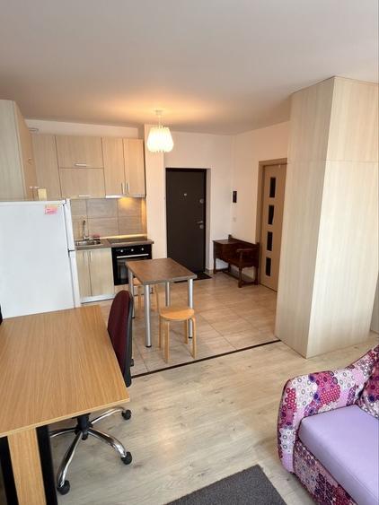 Apartament cu 2 camere decomandat în Andrei Mureșanu