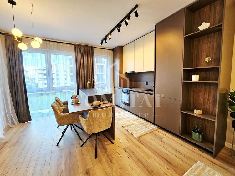 Apartament cu 2 camere semidecomandat, mobilat în Florești