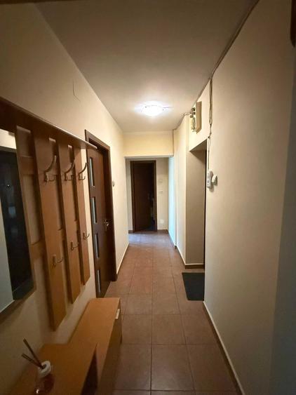 Apartament cu 2 camere decomandat în Popoveni