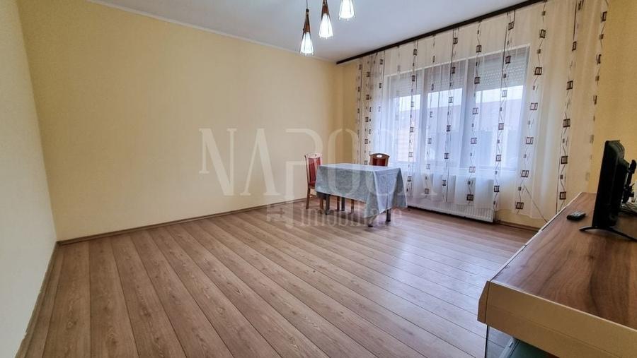 Casă individuală cu 4 camere cu Canalizare în Nojorid