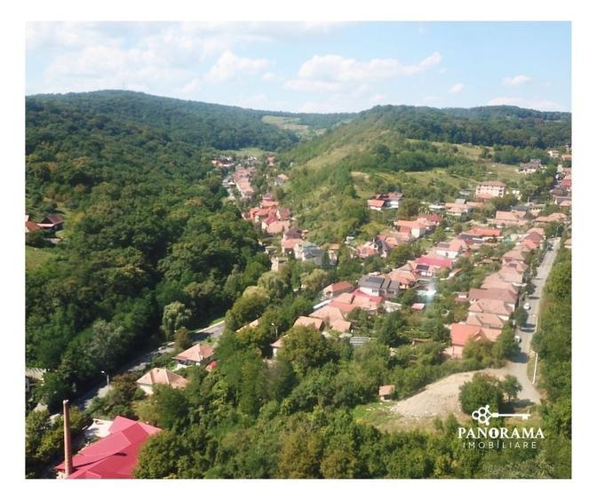 Teren Construcții intravilan de 809 mp, în Nord