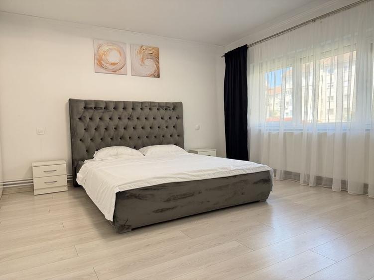 Apartament cu 3 camere în Dorobanți