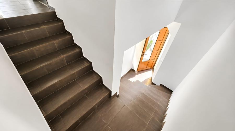 Apartament cu 2 camere decomandat în Miroslava