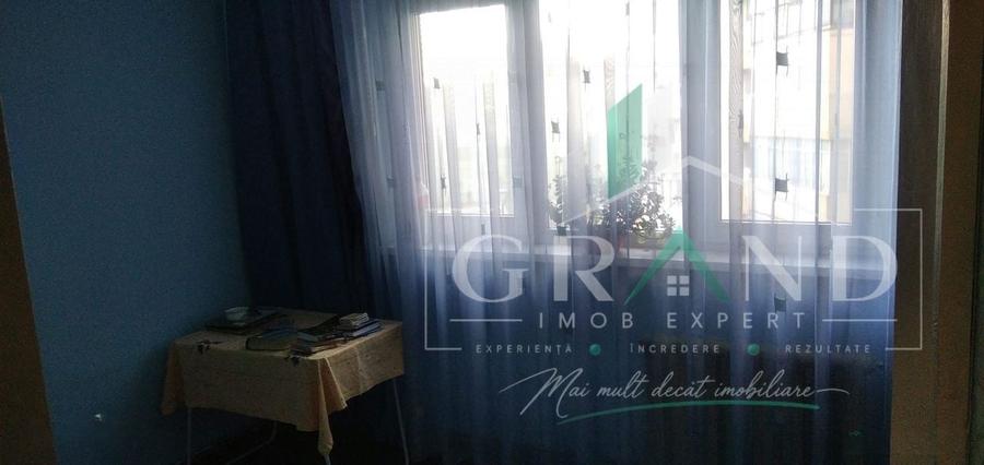 Apartament cu 4 camere decomandat, mobilat în Mănăștur