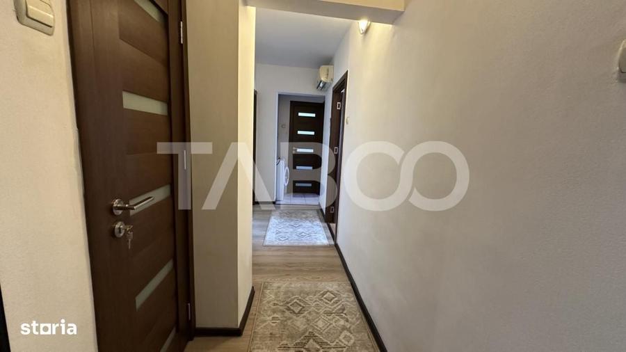 Apartament cu 4 camere decomandat în Mihai Viteazul