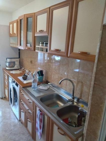 Apartament cu 2 camere decomandat în Gugești