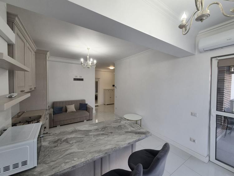 Apartament cu 2 camere decomandat în Central