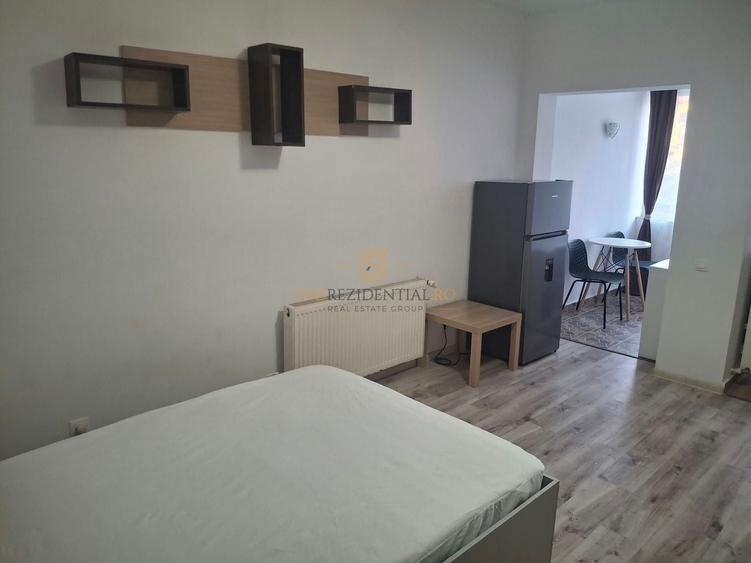 Garsonieră decomandată, mobilată în Central