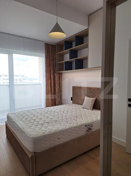 Apartament cu 2 camere semidecomandat, mobilat în Florești