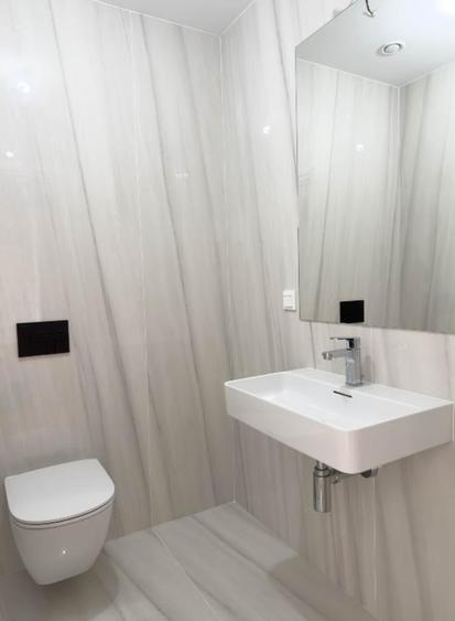 Apartament cu 4 camere semidecomandat în Aviației