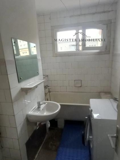 Apartament cu 2 camere semidecomandat în Govândari