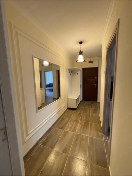 Apartament cu 2 camere decomandat în Precista
