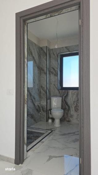 Casă cu 4 camere cu Teren 320 Mp în Central