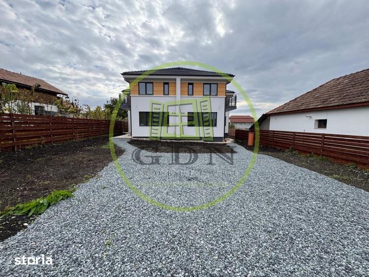 Casă cu 4 camere cu Teren 400 Mp în Feleacu