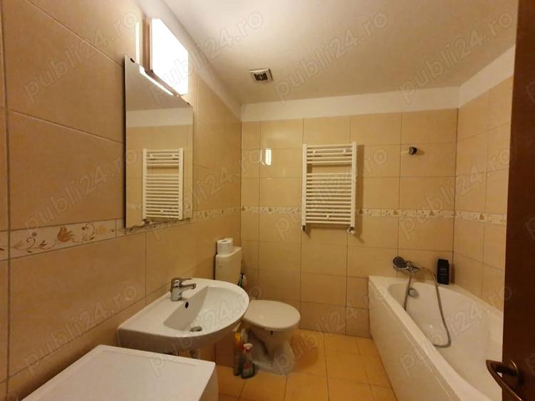 Apartament cu 2 camere semidecomandat în Soarelui