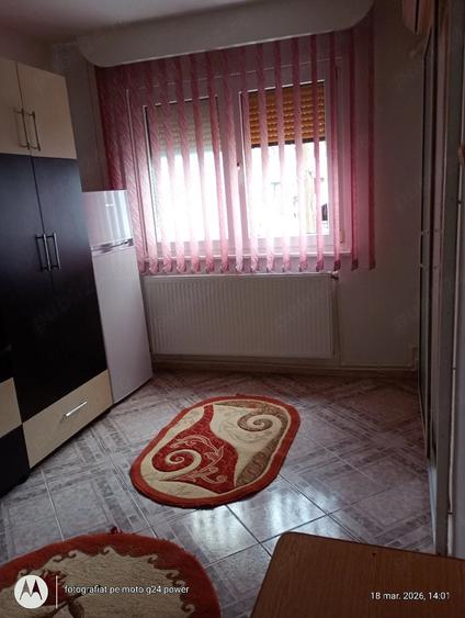 Garsonieră semidecomandată în Micro 40