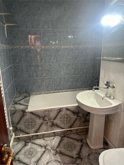 Apartament cu 2 camere decomandat în 1 Mai