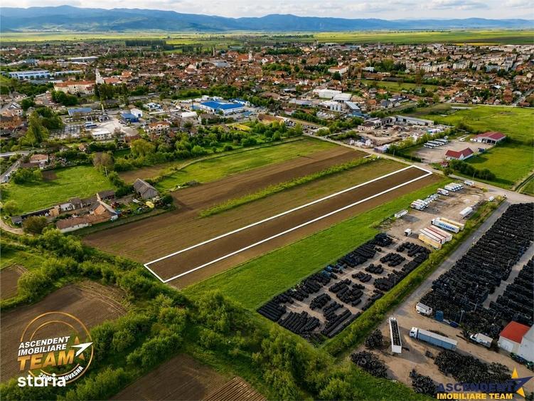 Spațiu comercial, în Sânzieni