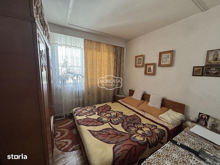 Apartament cu 3 camere semidecomandat în Central