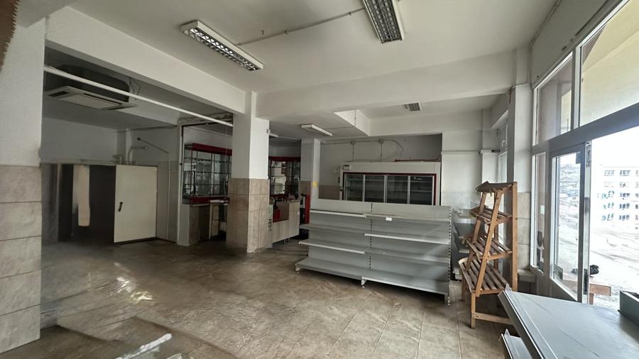Spațiu comercial, de 146 mp, în Central