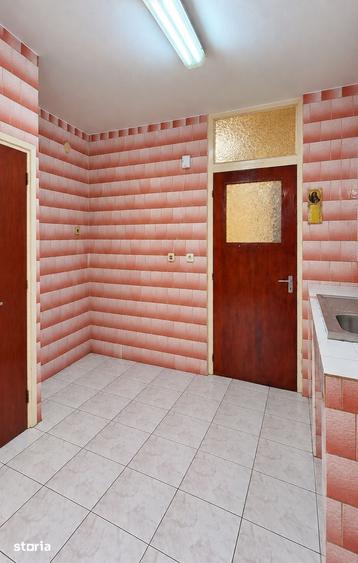 Apartament cu 2 camere decomandat în Crângași
