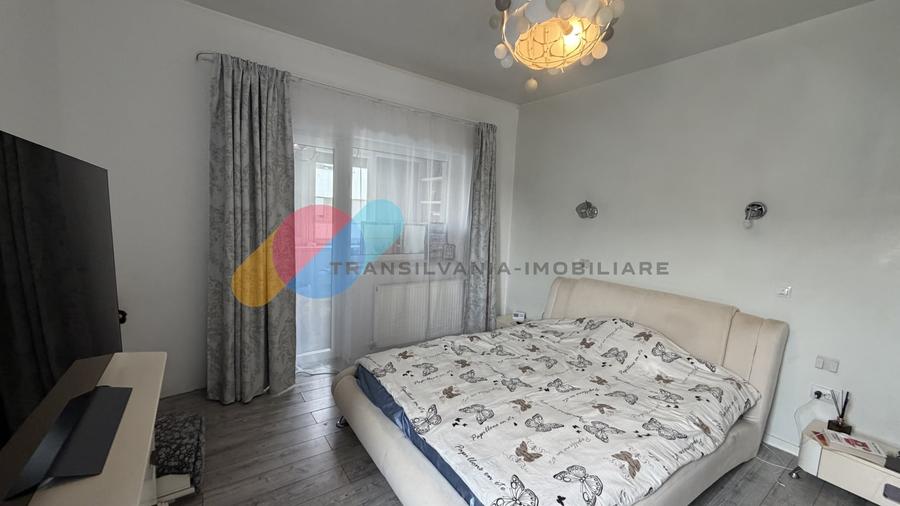 Apartament cu 2 camere semidecomandat în Florești