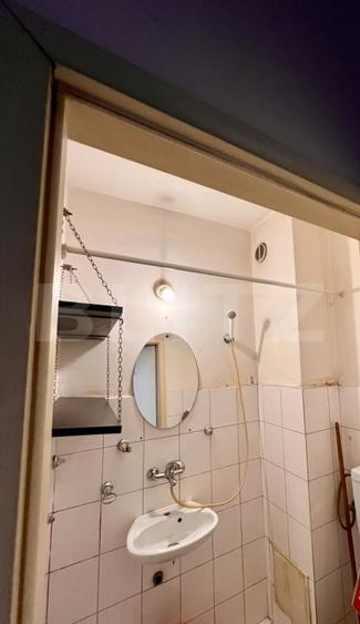 Garsonieră decomandată, mobilată în Dâmbul Rotund