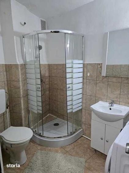 Garsonieră decomandată în Seleuș