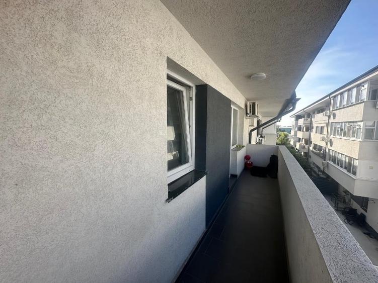 Apartament cu 2 camere decomandat în Berceni
