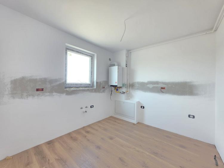 Apartament cu 3 camere decomandat în Sânpetru