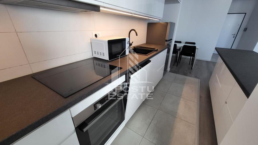 Apartament cu 3 camere decomandat, mobilat în Circumvalațiunii