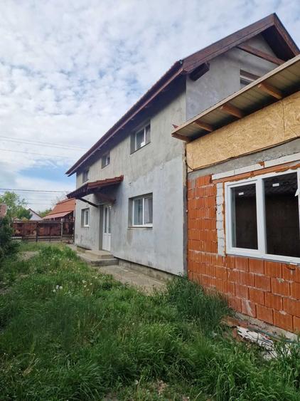 Casa spatioasa 195 mp cu terasa Str. Dunarii 10A, Marghita - 3