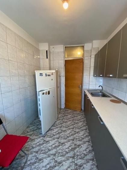 Apartament cu 2 camere decomandat în Colentina
