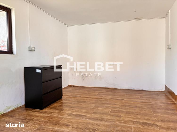 Casă cu 3 camere cu Teren 1030 Mp în Iarăș