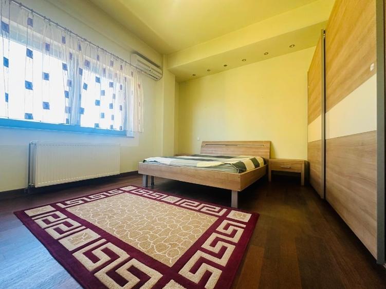 Apartament cu 4 camere decomandat în Iosefin