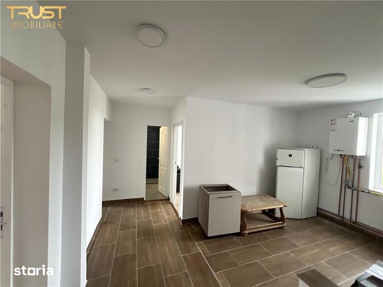 Apartament cu 3 camere decomandat în Decebal