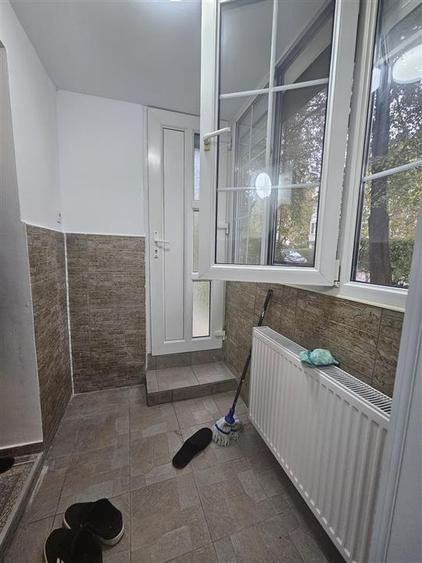 Apartament cu 2 camere nedecomandat, mobilat în Tudor Vladimirescu