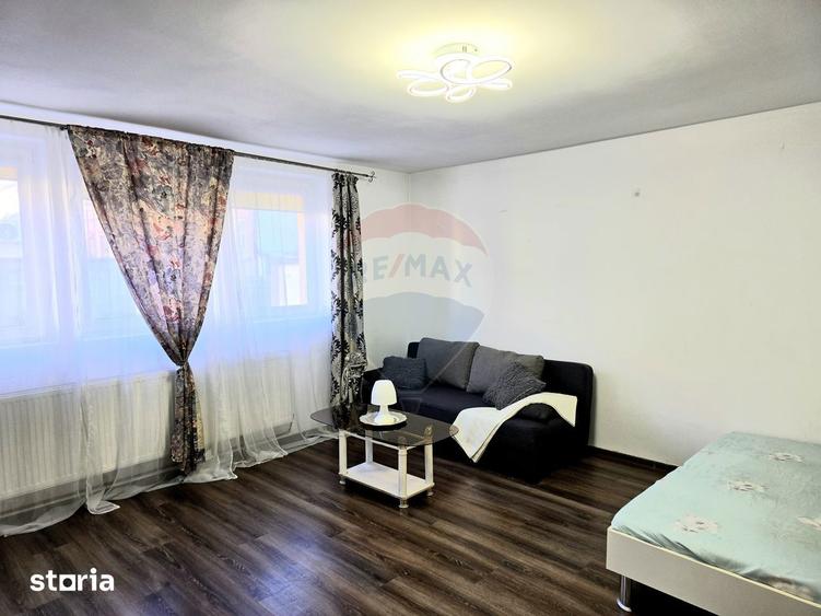 Apartament de inchiriat, centrala termica, loc de parcare in curte - 5