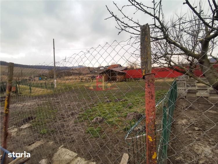 Casă cu 3 camere cu Teren 470 Mp în Sântana de Mureș