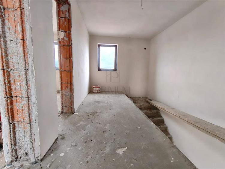 Duplex cu 4 camere cu Canalizare în Moșnița Veche