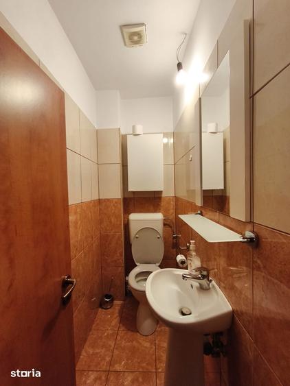 Apartament cu 4 camere în Schei