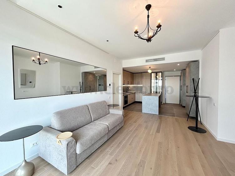 Apartament cu 4 camere decomandat, mobilat în Floreasca